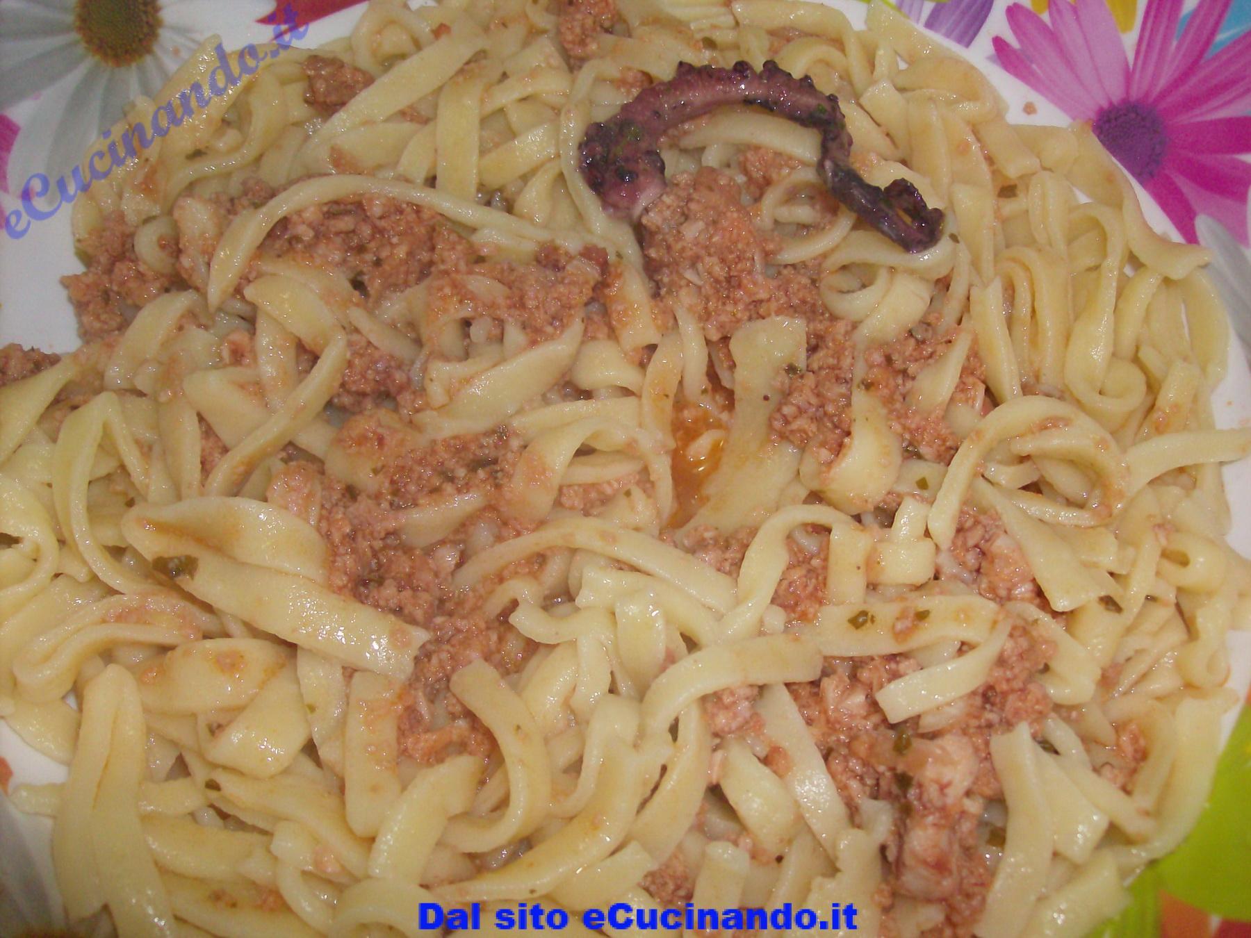 Clicca per vedere la foto ingrandita Scialatielli-con-sugo-di-polpo