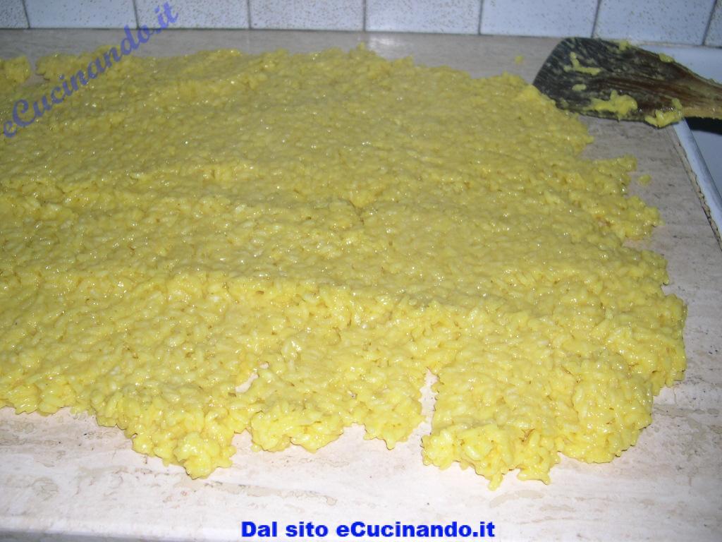 Clicca per vedere la foto ingrandita Fotosequenza-arancine